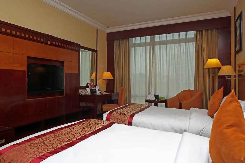 Ramada Riyadh Hotel 3*,